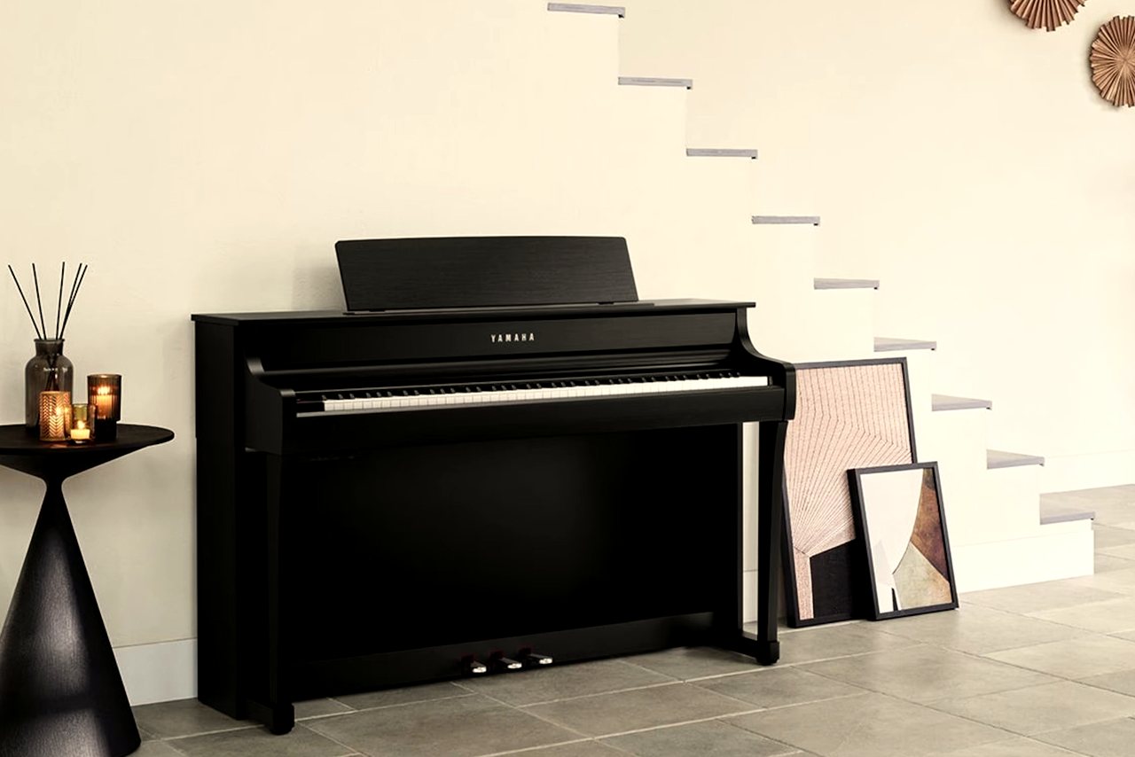 Премиум-пианино Yamaha CLP Clavinova