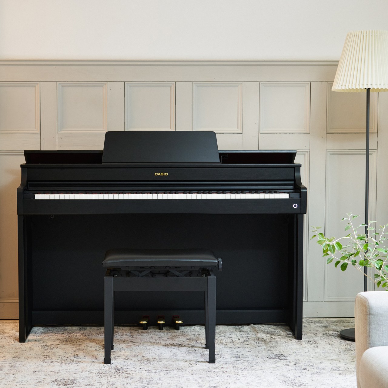 Casio AP-300 — классический корпус Celviano с банкеткой