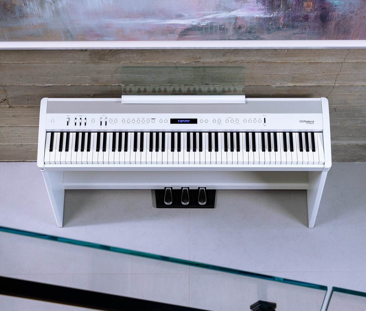 Roland FP-60X — портативное цифровое пианино на стойке